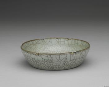 图片[2]-Washer with hibiscus-shaped rim in celadon glaze, Southern Song to Yuan dynasty, 13th-14th century-China Archive
